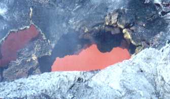 Au dessus d'un tunnel de lave !!!!!